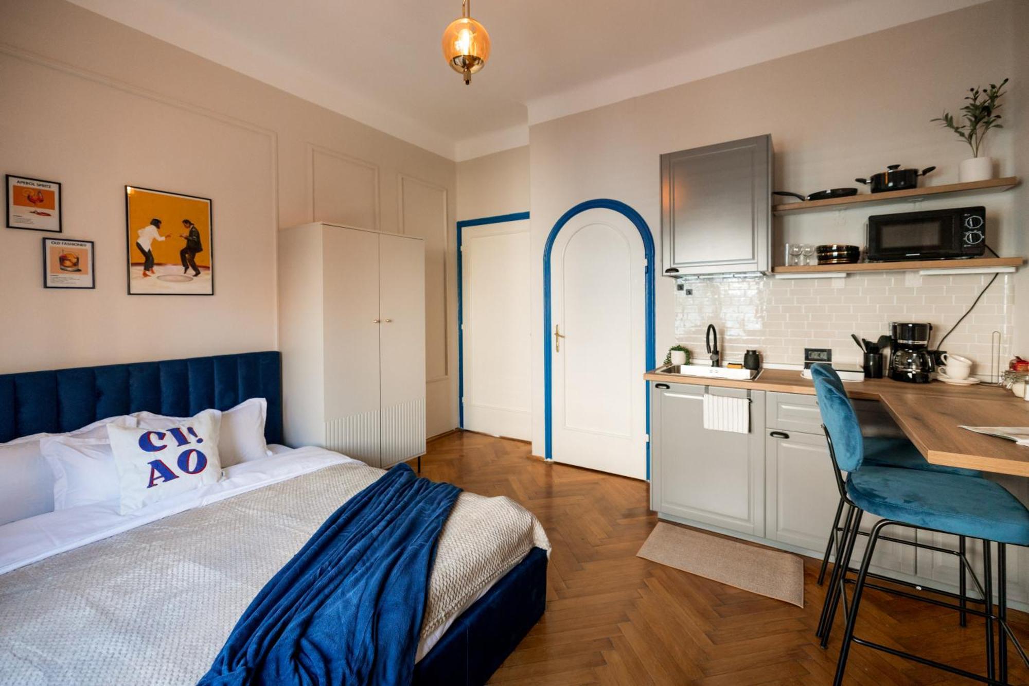 Decebal Central Studio - Elegant And Cozy Stay Arad Exterior foto